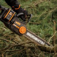 WORX NITRO 40V (2x 20V) Brushless 40cm/16" Chainsaw Kit with 2x 20V 2ah Batteries + Dual Port Charger WG385E.B