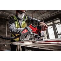 Milwaukee 18V FUEL 165mm Track Saw 6.0ah Kit with 1400mm Guide Rail with Clamps M18FPS55-601B-Kit