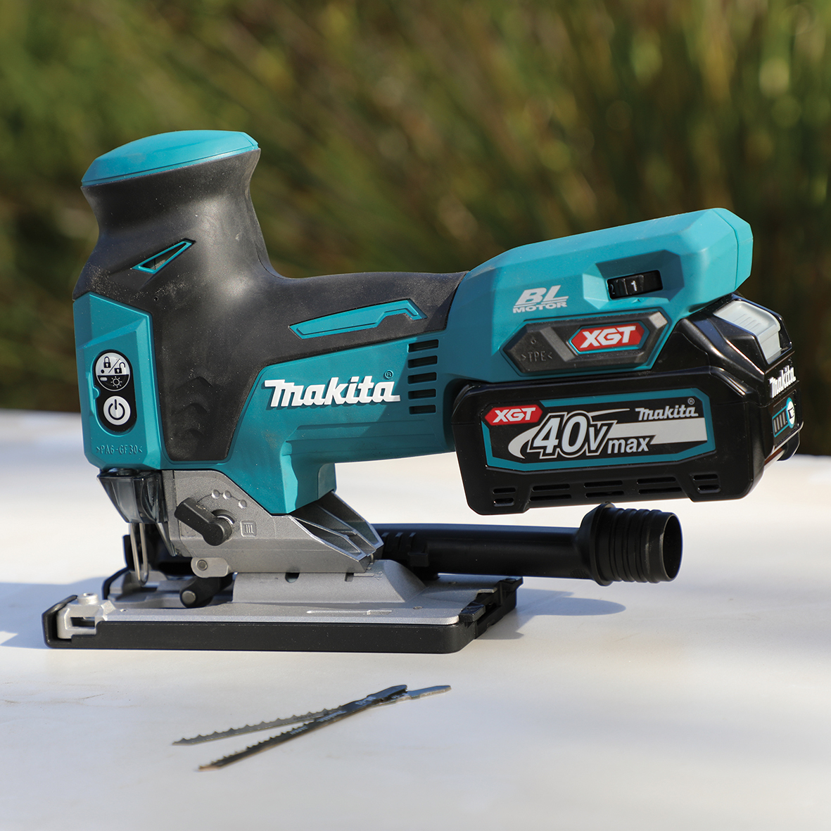 Glacière / réchaud à compresseur 40 V XGT (Solo) - Makita CW001GZ