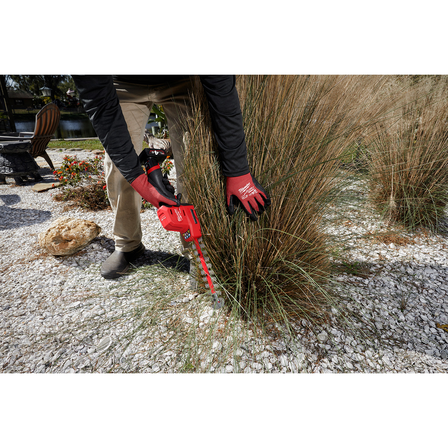 Milwaukee 12V FUEL Hedge Trimmer (Tool Only) M12FHT0