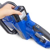 Hyundai 40V Battery Hedge Trimmer with 2Ah Lithium Battery and Charger