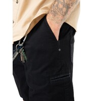 Under Taking 18 Short Colour Black Size 30