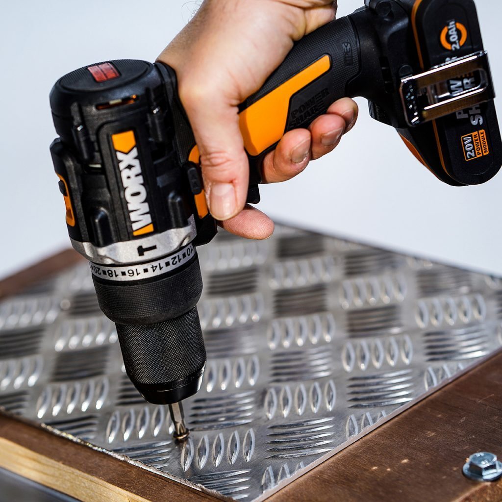 Cordless Screwdriver (Battery Powered) – Contemporary Equipment