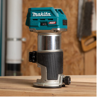 Makita 40V Max Brushless Laminate Trimmer with Accessories Kit (tool only) RT001GZ03