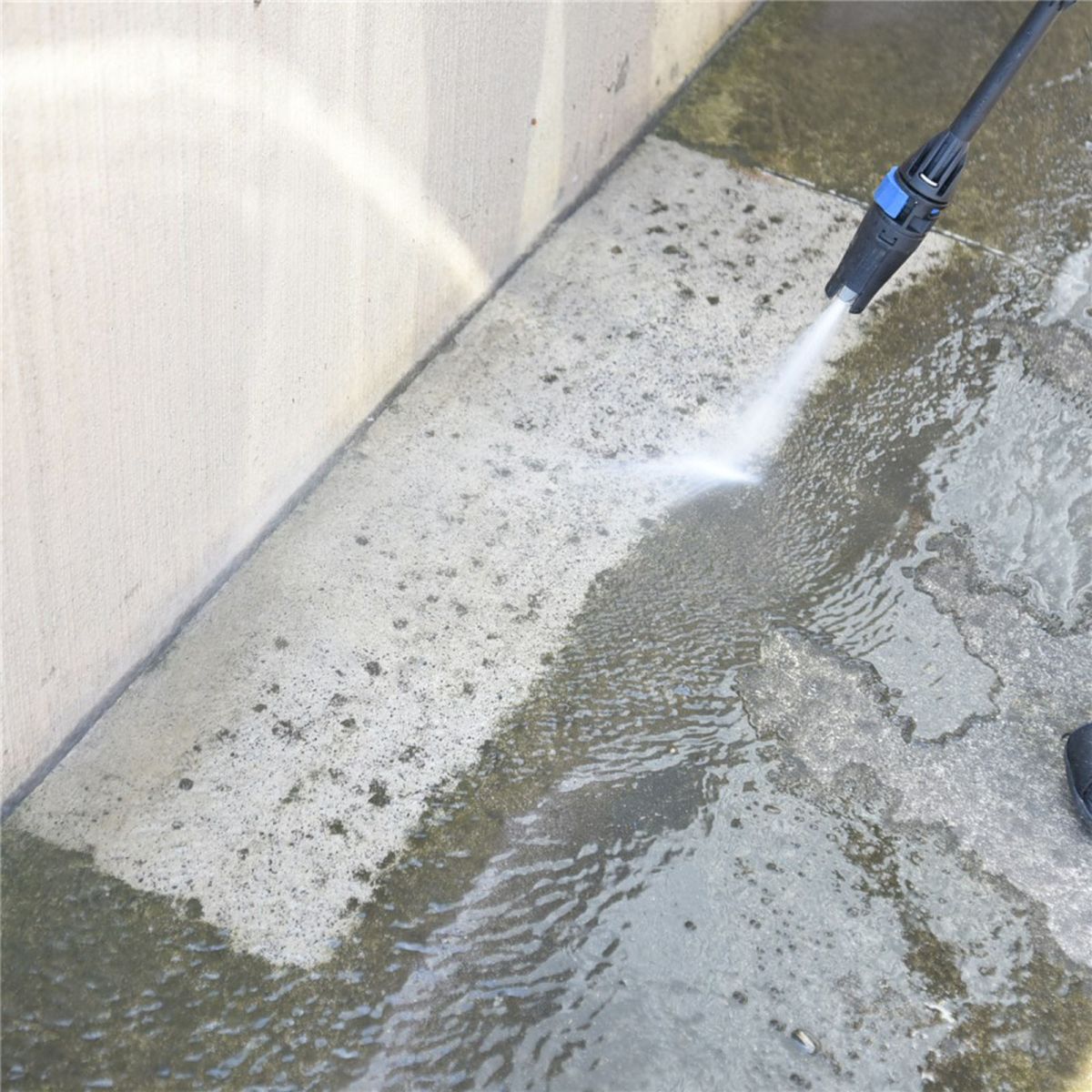 Key points to consider when choosing a pressure washer