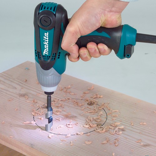 The difference between a drill and an impact driver