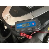 Hyundai Smart Pulse Battery Charger 12V 8Amp