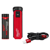 Milwaukee Redlithium USB Portable Power Source and Charger Kit L4PPS-201